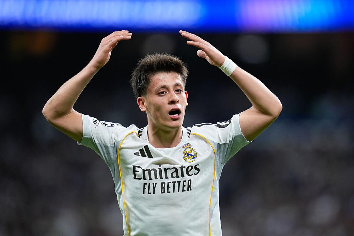 居莱尔欧冠八强首战：皇马主场告负，他能否力挽狂澜？